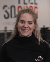 customer headshot woman