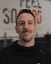 customer headshot male